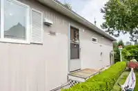 251 1840 160 STREET - thumbnail 26