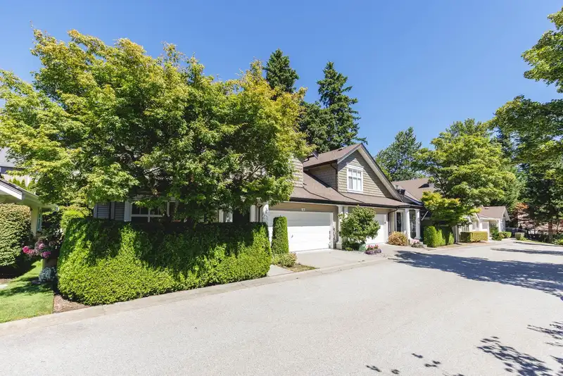 31 14877 33 AVENUE - photo 3 of 40