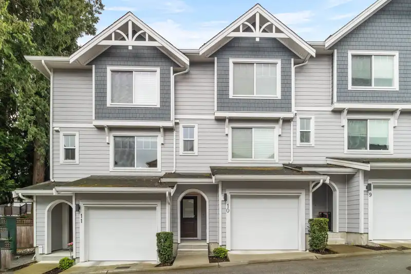 10 15717 MOUNTAIN VIEW DRIVE - photo 1 of 20