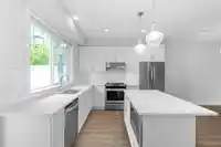 10 15717 MOUNTAIN VIEW DRIVE - thumbnail 4