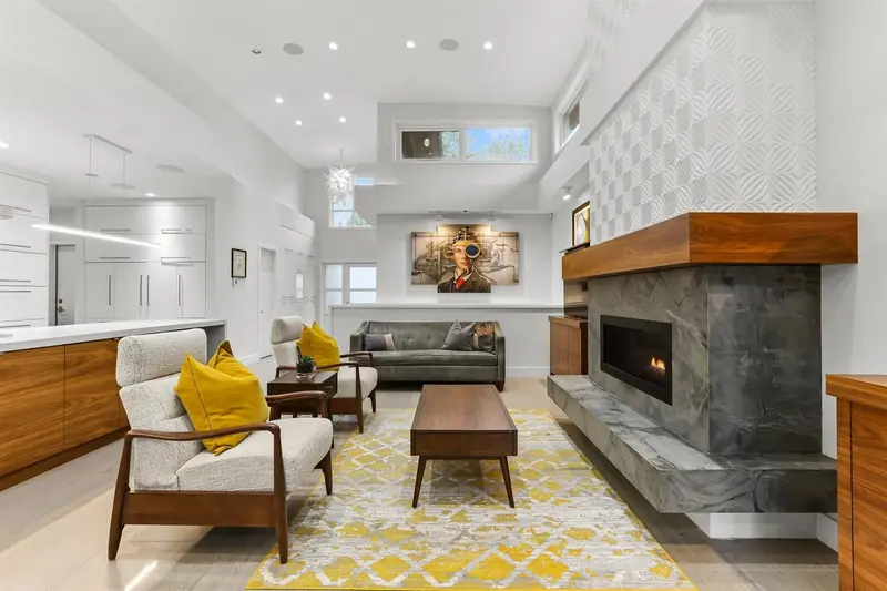 8901 MACKIE STREET - photo 3 of 25