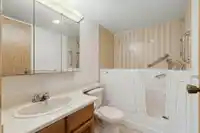 302 1480 VIDAL STREET - thumbnail 25