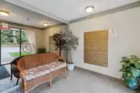 302 1480 VIDAL STREET - thumbnail 4