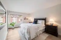 305 1390 MARTIN STREET - thumbnail 18