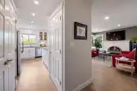 305 1390 MARTIN STREET - thumbnail 4