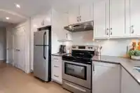 305 1390 MARTIN STREET - thumbnail 9