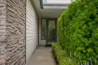 90 2603 162 STREET - thumbnail 3