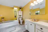 18 2120 KING GEORGE BOULEVARD - thumbnail 22