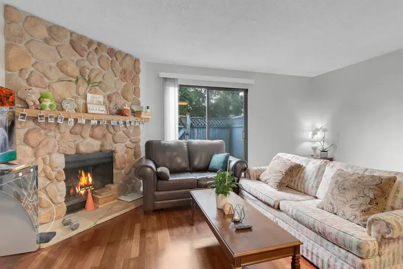 96 6673 138 STREET - photo 2 of 12