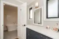 13416 17 AVENUE - thumbnail 17