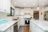 13416 17 AVENUE - thumbnail 6