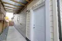1892 KING GEORGE BOULEVARD - thumbnail 8