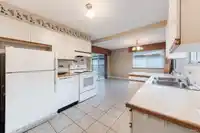 1061 STAYTE ROAD - thumbnail 16