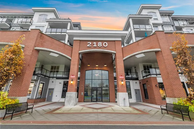 4317 2180 KELLY AVENUE - photo 1 of 25