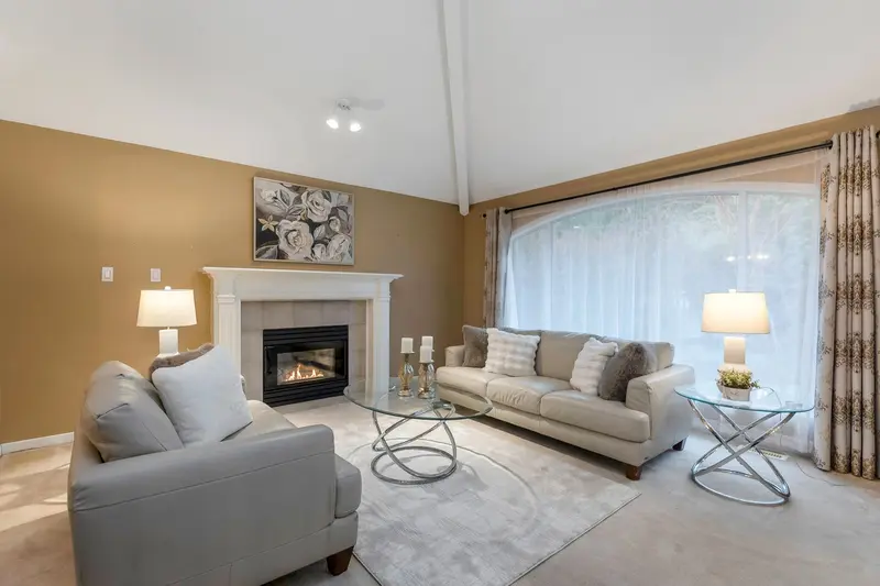 9289 204 STREET - photo 4 of 25