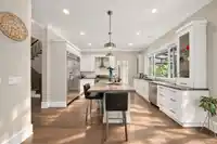 13756 18 AVENUE - thumbnail 12