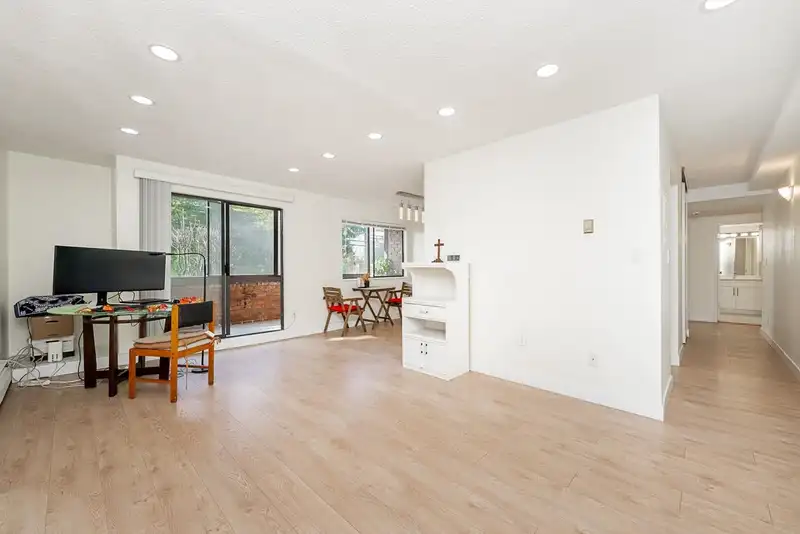 108 1444 MARTIN STREET - photo 1 of 34