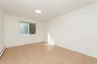 108 1444 MARTIN STREET - thumbnail 11