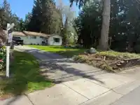 918 164 STREET - thumbnail 1