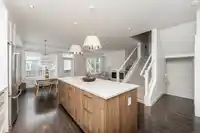24 2239 164A STREET - thumbnail 5