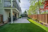 12 3502 150A STREET - thumbnail 34