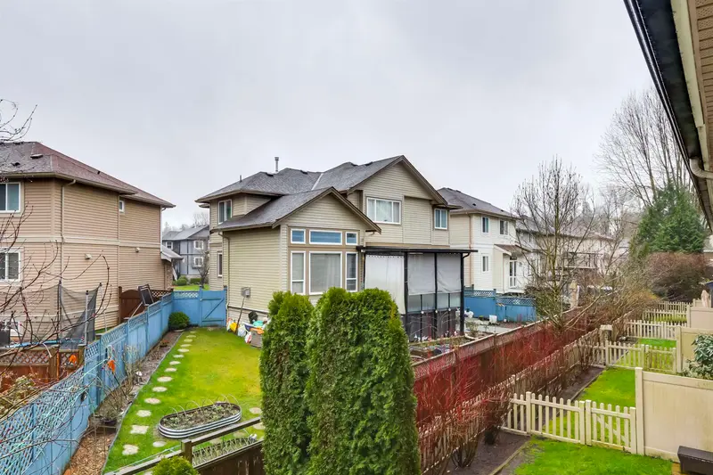 22 23343 KANAKA WAY - photo 3 of 16