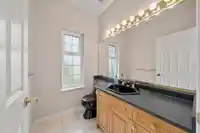 2048 134 STREET - thumbnail 15