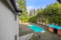2048 134 STREET - thumbnail 23