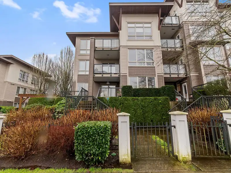 108 15918 26 AVENUE - photo 1 of 40