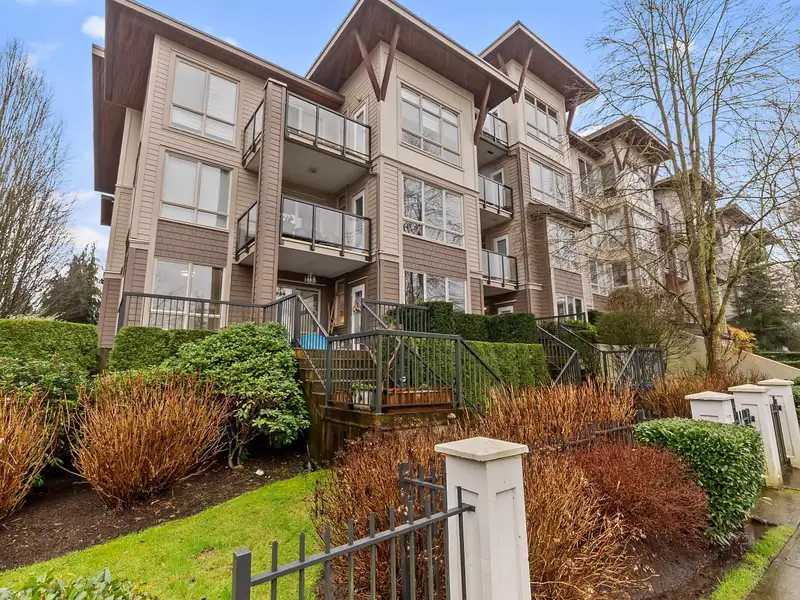 108 15918 26 AVENUE - photo 2 of 40