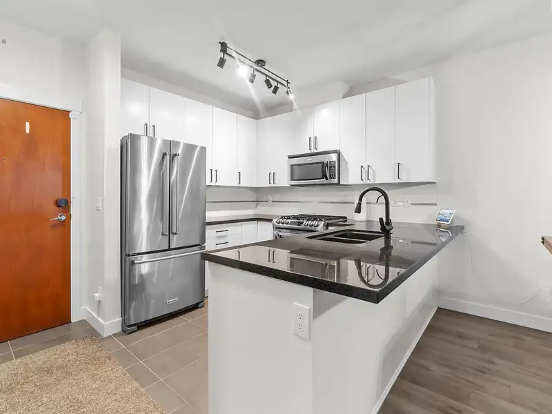 108 15918 26 AVENUE - photo 3 of 40