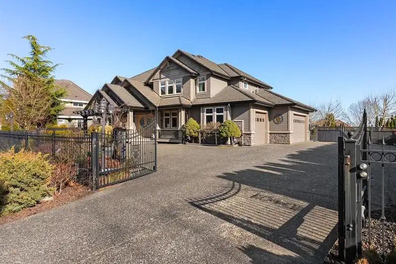 3438 156 STREET - photo 1 of 39