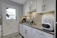 1491 MERKLIN STREET - thumbnail 16