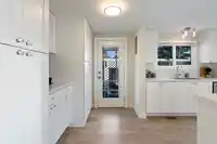 241 1840 160 STREET - thumbnail 13