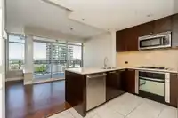 806 1473 JOHNSTON ROAD - thumbnail 5