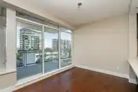 806 1473 JOHNSTON ROAD - thumbnail 10