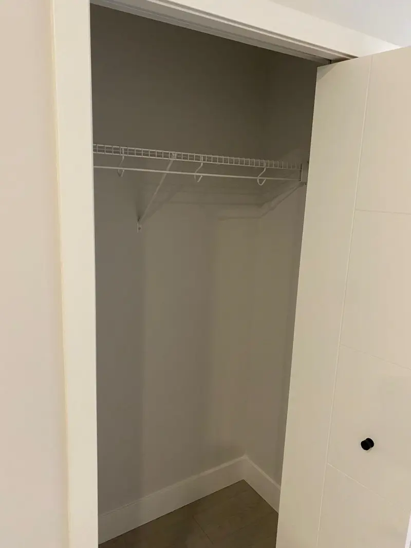 213 5486 199A STREET - photo 2 of 12