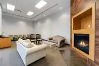 421 2970 KING GEORGE BOULEVARD - thumbnail 22