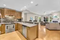 203 1787 154TH STREET - thumbnail 2