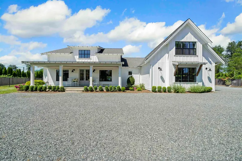 7019 264 STREET - photo 2 of 25