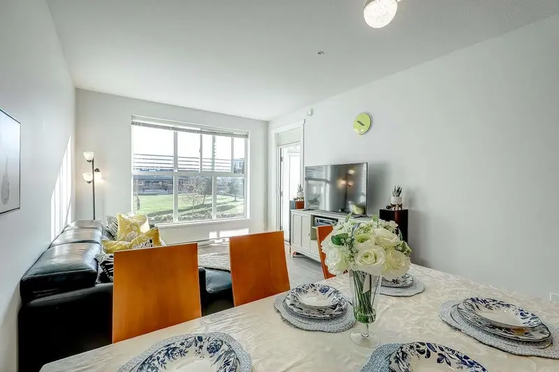 B220 8150 207 STREET - photo 3 of 25