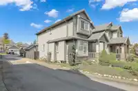 2907 152A STREET - thumbnail 37