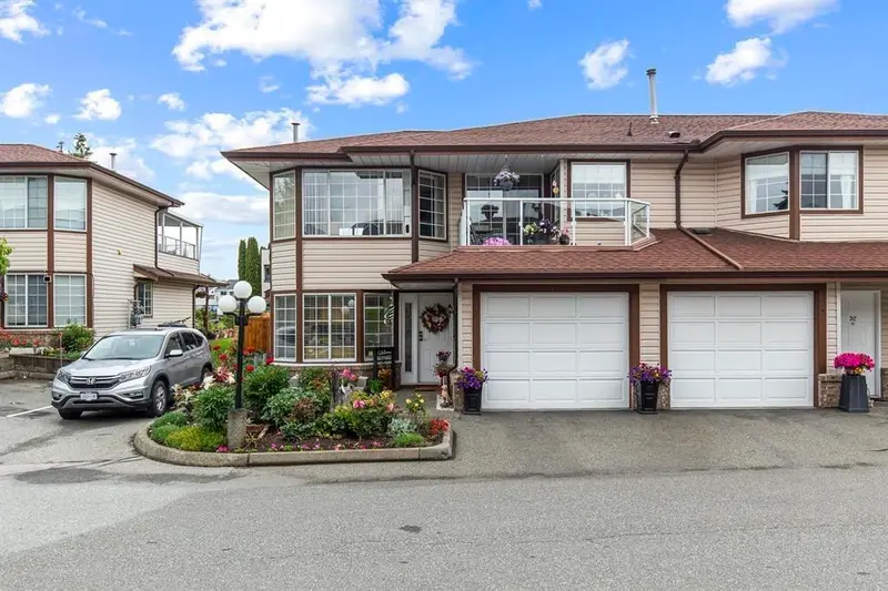 31 32659 GEORGE FERGUSON WAY - photo 2 of 25