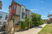 53 1670 160 STREET - thumbnail 1