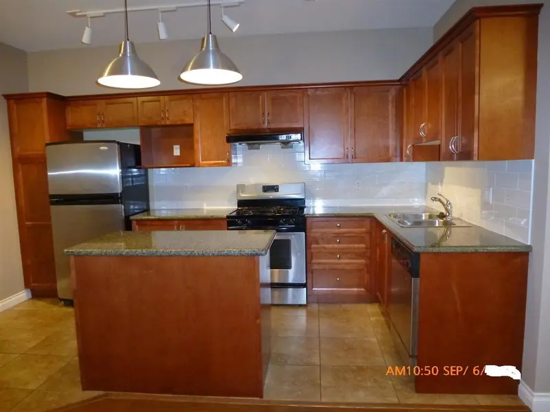 Listing - photo 3 of 8