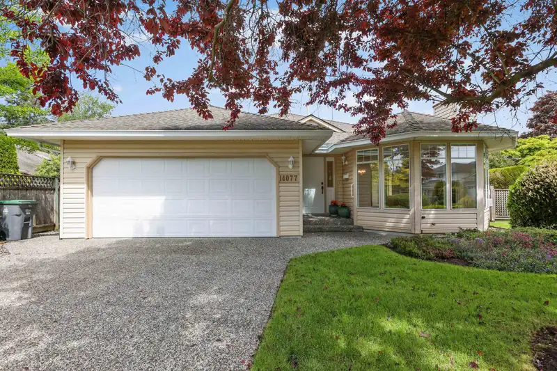 14077 17 AVENUE - photo 1 of 31