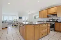 15441 ROYAL AVENUE - thumbnail 10