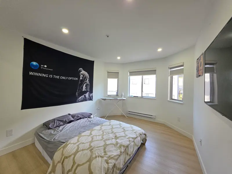 104 20064 56 AVENUE - photo 3 of 21