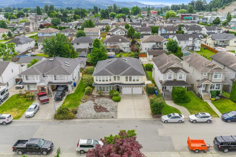 34654 7 AVENUE - photo 3 of 25