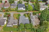 1364 160 STREET - thumbnail 3